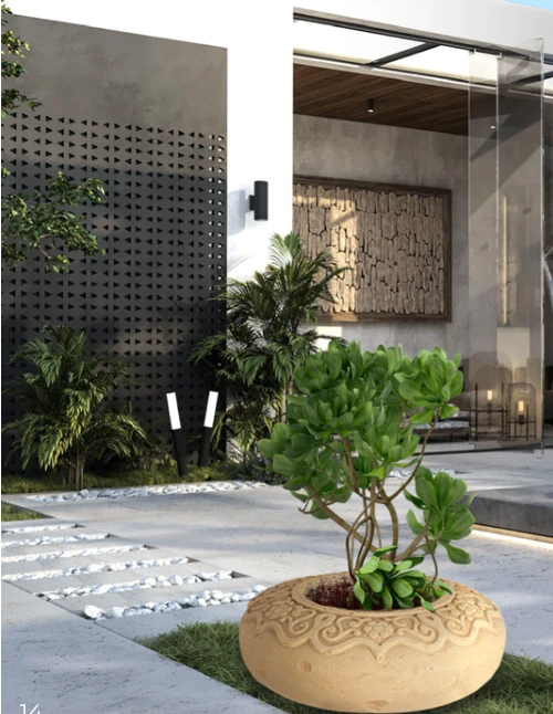 Otel girişi için dekoratif saksı uygulaması